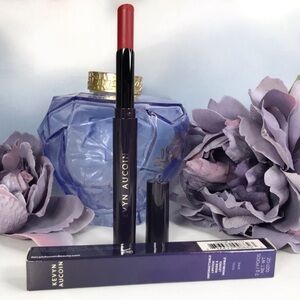Kevyn Aucoin Unforgettable Lipstick in FATAL (blue red, shine finish) 2g *BNIB